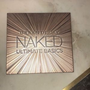 •NAKED Ultimate Basics Palette•